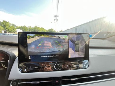 New 2025 Mitsubishi Outlander SE image 17