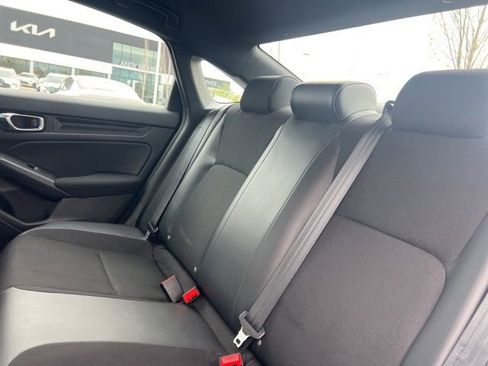 Used 2022 Honda Civic Sport image 29
