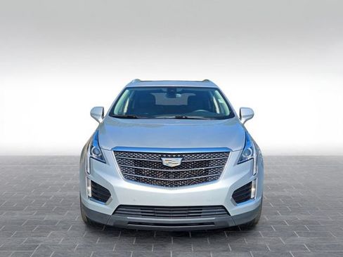 Used 2019 Cadillac XT5 Luxury FWD image 2