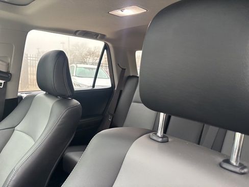 Used 2023 Toyota 4Runner SR5 Premium image 9