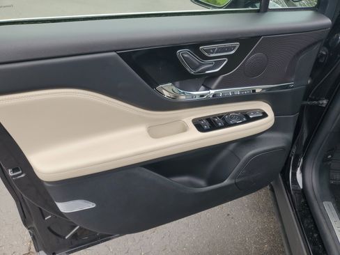 New 2026 Lincoln Corsair Grand Touring AWD/4WD image 8