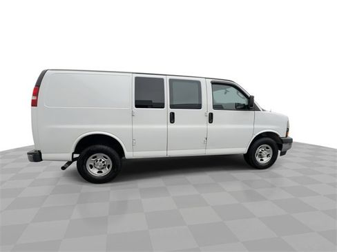 Certified 2020 Chevrolet Express 2500 w/ Driver Convenience Package image 9