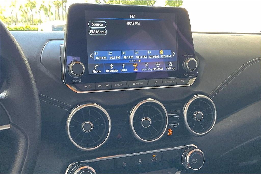 Used 2025 Nissan Sentra SV FWD image 10