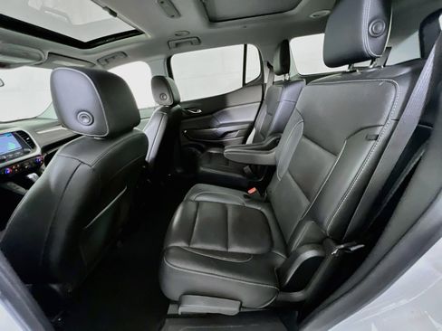 Used 2019 GMC Acadia SLT AWD/4WD image 26