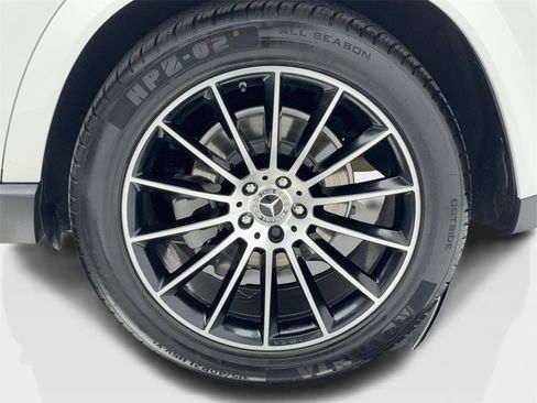 Used 2022 Mercedes-Benz GLE 350 w/ AMG Line Exterior image 58