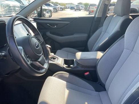 Used 2021 Subaru Outback Premium AWD/4WD image 9