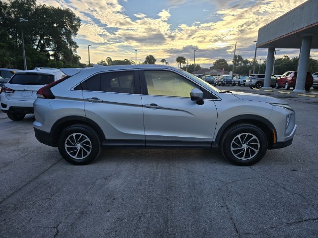 Used 2023 Mitsubishi Eclipse Cross ES AWD/4WD image 3