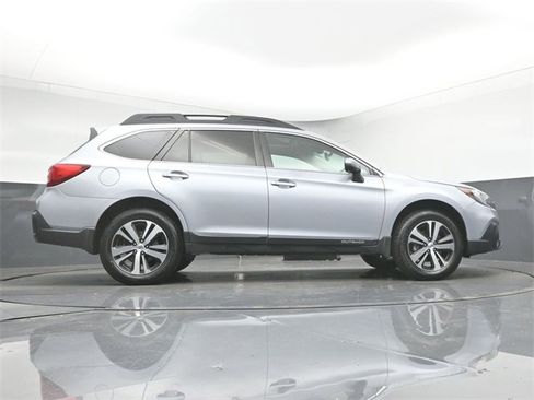 Used 2019 Subaru Outback 2.5i Limited w/ Popular Package #2 image 42