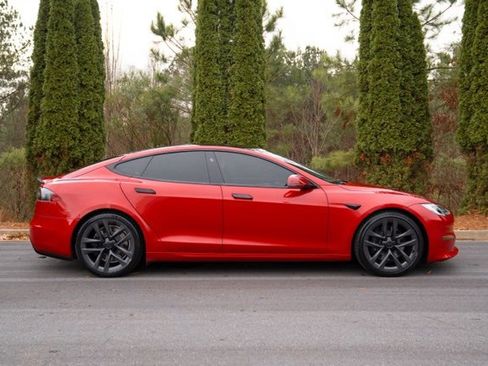 Used 2021 Tesla Model S Plaid image 7
