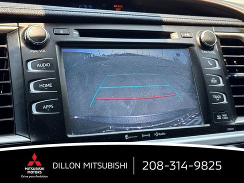 Used 2018 Toyota Highlander XLE AWD/4WD image 21