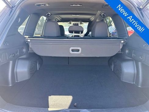 Certified 2025 Subaru Forester Premium AWD/4WD image 9
