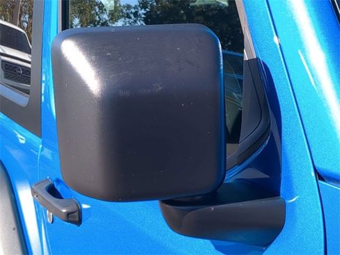 Used 2024 Jeep Wrangler Sport S image 12