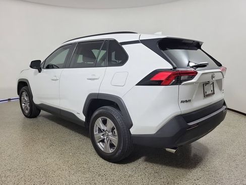 Used 2025 Toyota RAV4 LE AWD/4WD image 7