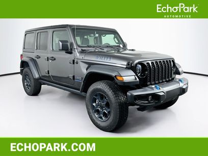 Used 2023 Jeep Wrangler Unlimited w/ 8.4" Radio Group