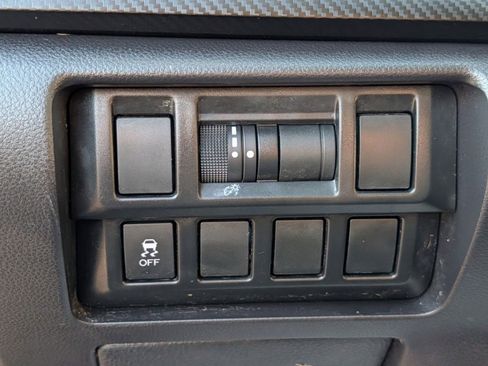 Used 2020 Subaru Impreza 2.0i image 7