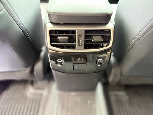Used 2024 Lexus RX 350 Premium w/ Accessory Package (Z1) AWD/4WD image 30