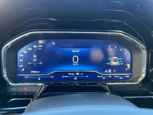 Used 2024 Chevrolet Silverado 1500 ZR2 w/ Technology Package image 18