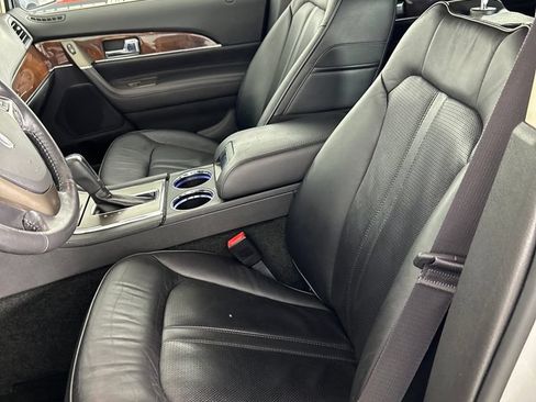 Used 2014 Lincoln MKX FWD w/ Equipment Group 102A image 12