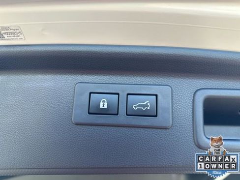 Certified 2023 Subaru Forester Premium image 28