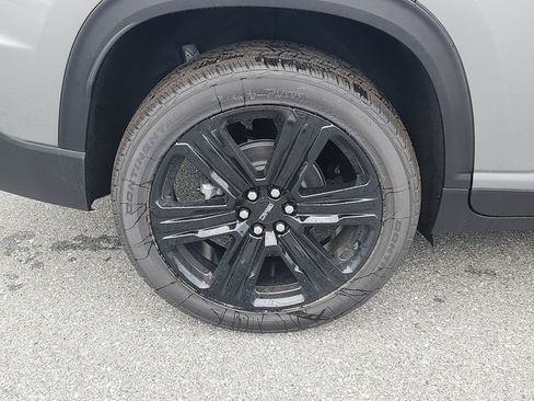 New 2026 GMC Acadia Elevation w/ Black Edition FWD image 5
