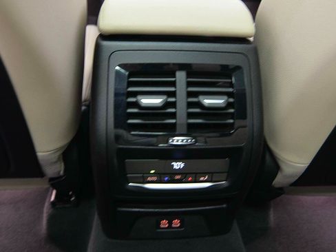 Used 2023 BMW X3 sDrive30i w/ Convenience Package w/ZPA RWD image 10