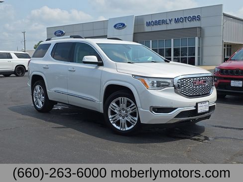 Used 2018 GMC Acadia Denali w/ Technology Package AWD/4WD image 1