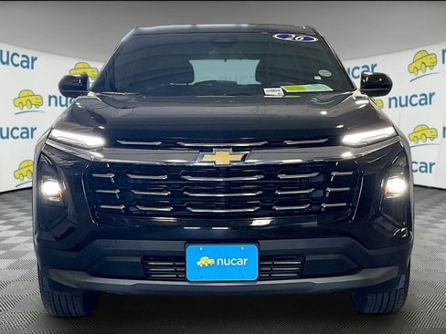 Used 2026 Chevrolet Equinox LT w/ Convenience Package II image 2