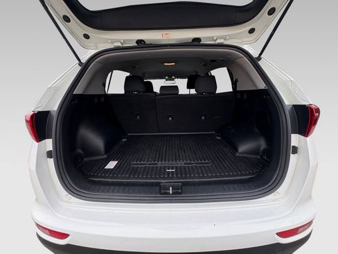 Used 2019 Kia Sportage LX image 22