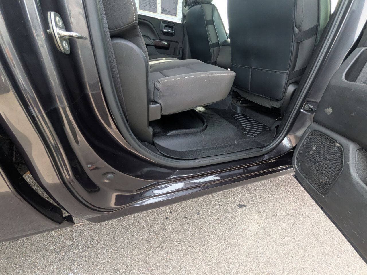 Used 2015 GMC Sierra 2500 SLE w/ SLE Preferred Package AWD/4WD image 26