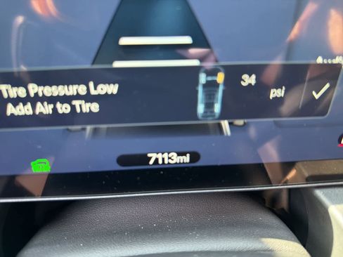 Used 2024 Honda Prologue EX image 2