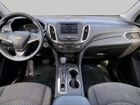 Used 2024 Chevrolet Equinox LT FWD image 15