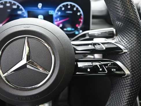 Used 2022 Mercedes-Benz C 300 Sedan image 14