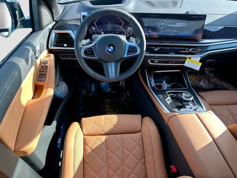 New 2027 BMW X7 xDrive40i w/ Executive Package AWD/4WD image 15