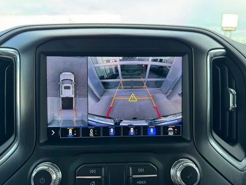 Used 2020 GMC Sierra 1500 AT4 w/ AT4 Premium Package AWD/4WD image 4