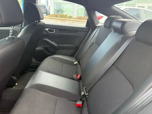 Used 2023 Honda Civic Sport image 9