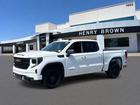 Used 2025 GMC Sierra 1500 Elevation AWD/4WD image 1