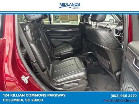Used 2025 Jeep Grand Cherokee L Limited RWD image 38