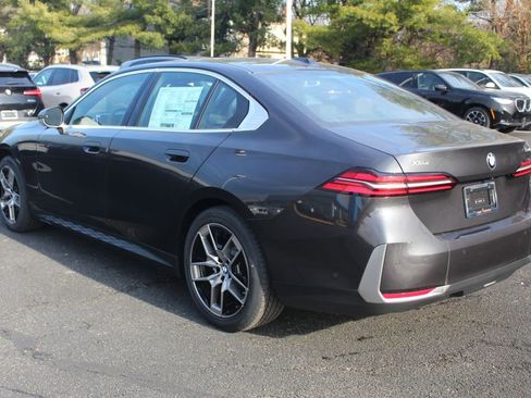 New 2026 BMW 530i xDrive w/ Executive Package AWD/4WD image 6