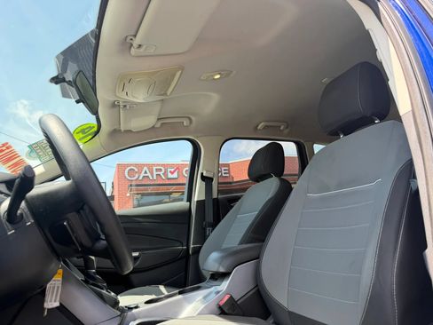 Used 2014 Ford Escape SE w/ Equipment Group 201A FWD image 9