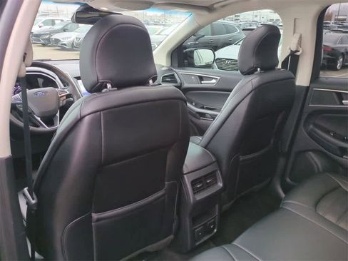 Used 2019 Ford Edge SEL w/ Equipment Group 201A image 10