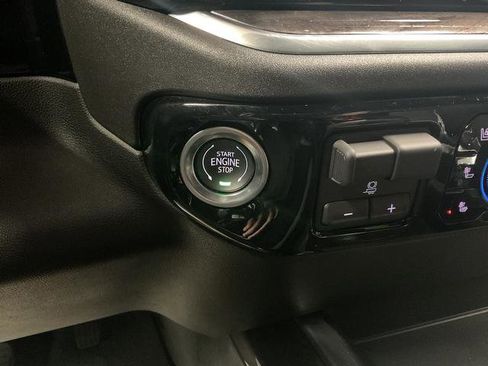 Used 2025 Chevrolet Silverado 1500 LTZ w/ LTZ Premium Package image 21