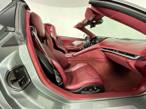 Used 2022 Chevrolet Corvette Stingray w/ Battery Protection Package image 16