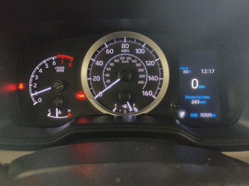 Used 2021 Toyota Corolla LE FWD image 23
