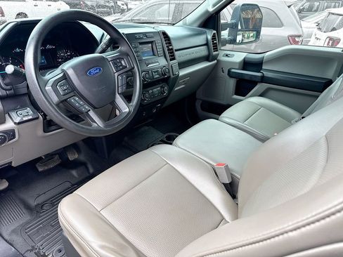 Used 2019 Ford F450 XL w/ XL Value Package image 25