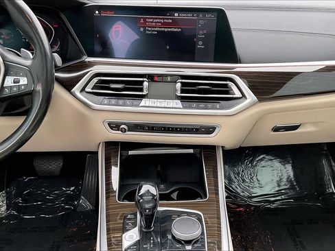 Used 2020 BMW X5 xDrive40i w/ Premium Package image 9