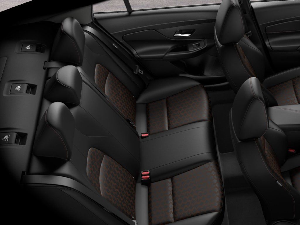 New 2027 Nissan Sentra SR FWD image 12