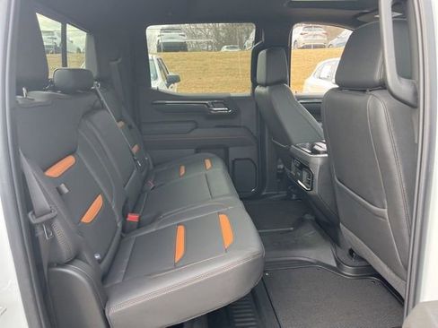 Used 2025 GMC Sierra 1500 AT4 w/ AT4 Premium Package image 32