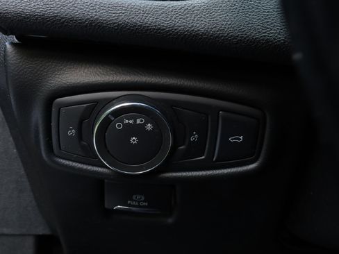 Used 2017 Lincoln MKZ Premiere image 30