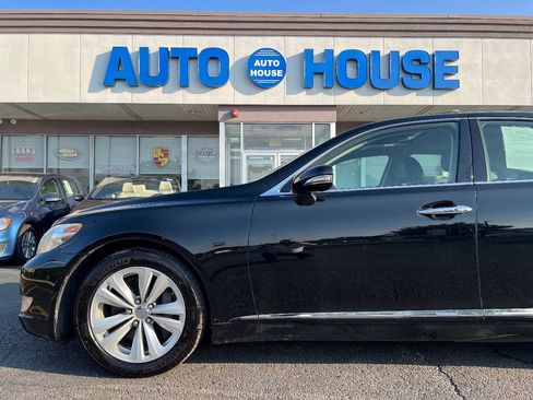 Used 2011 Lexus LS 460 AWD w/ Luxury Value Edition image 37
