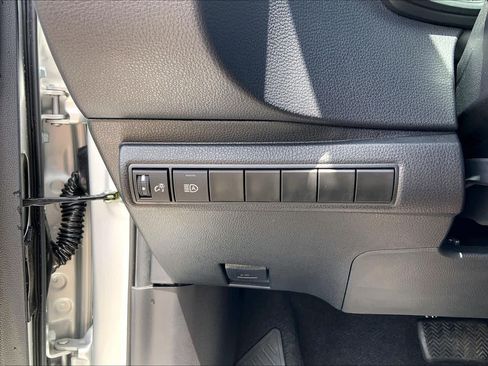 Used 2023 Toyota Corolla SE FWD image 36